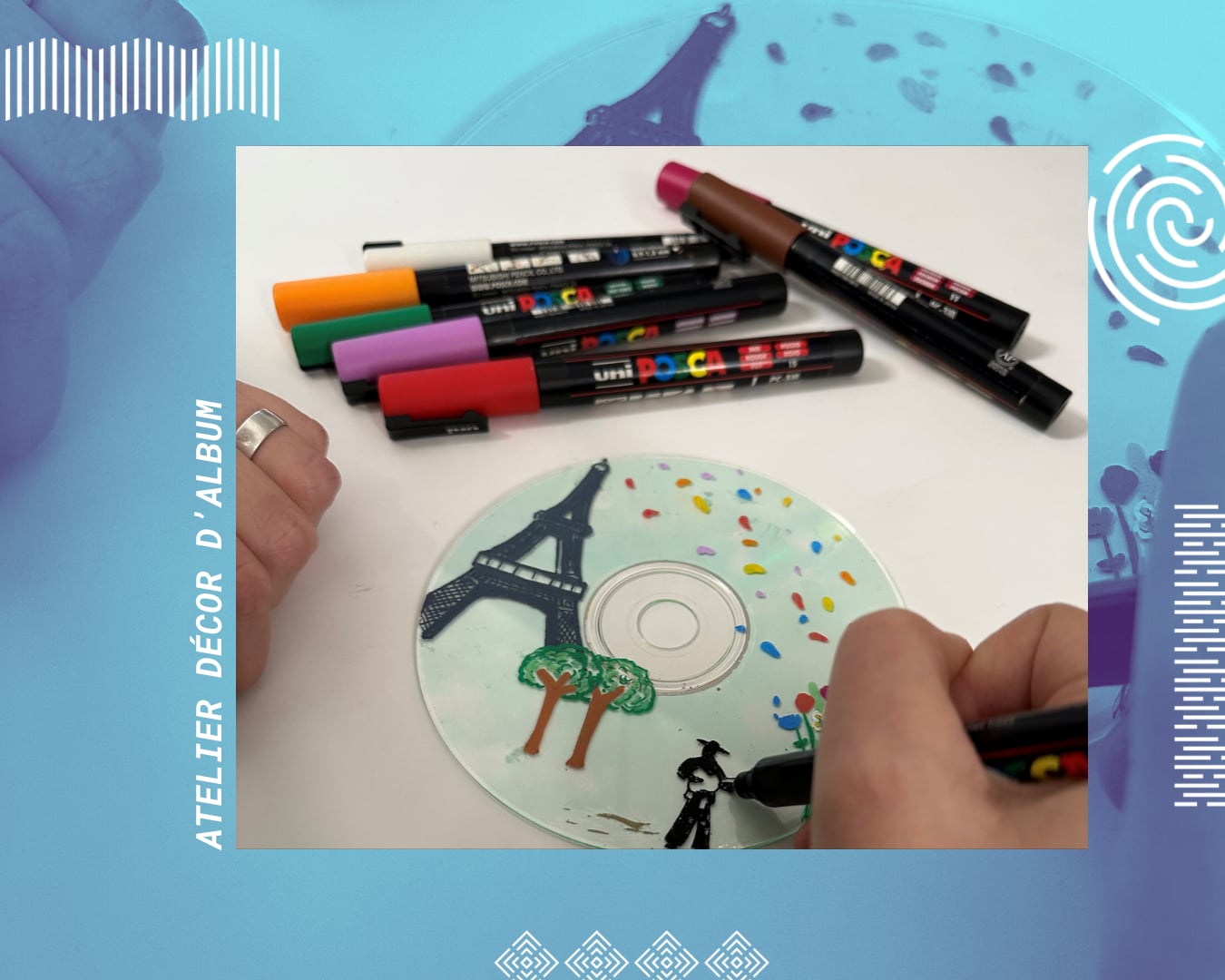 Cité de l'accordéon et des patrimoines : Atelier Décor d'album