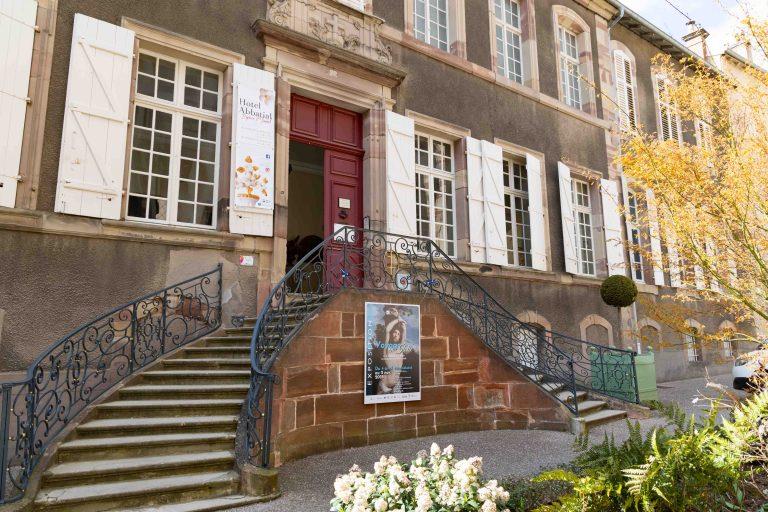 Exposition reconstitution d'un appartement du XVIIIème siècle