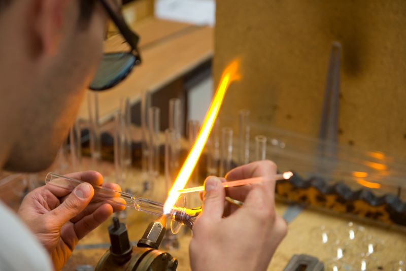 Patrimoine et savoir-faire : Noizay et la Verrerie Dumas