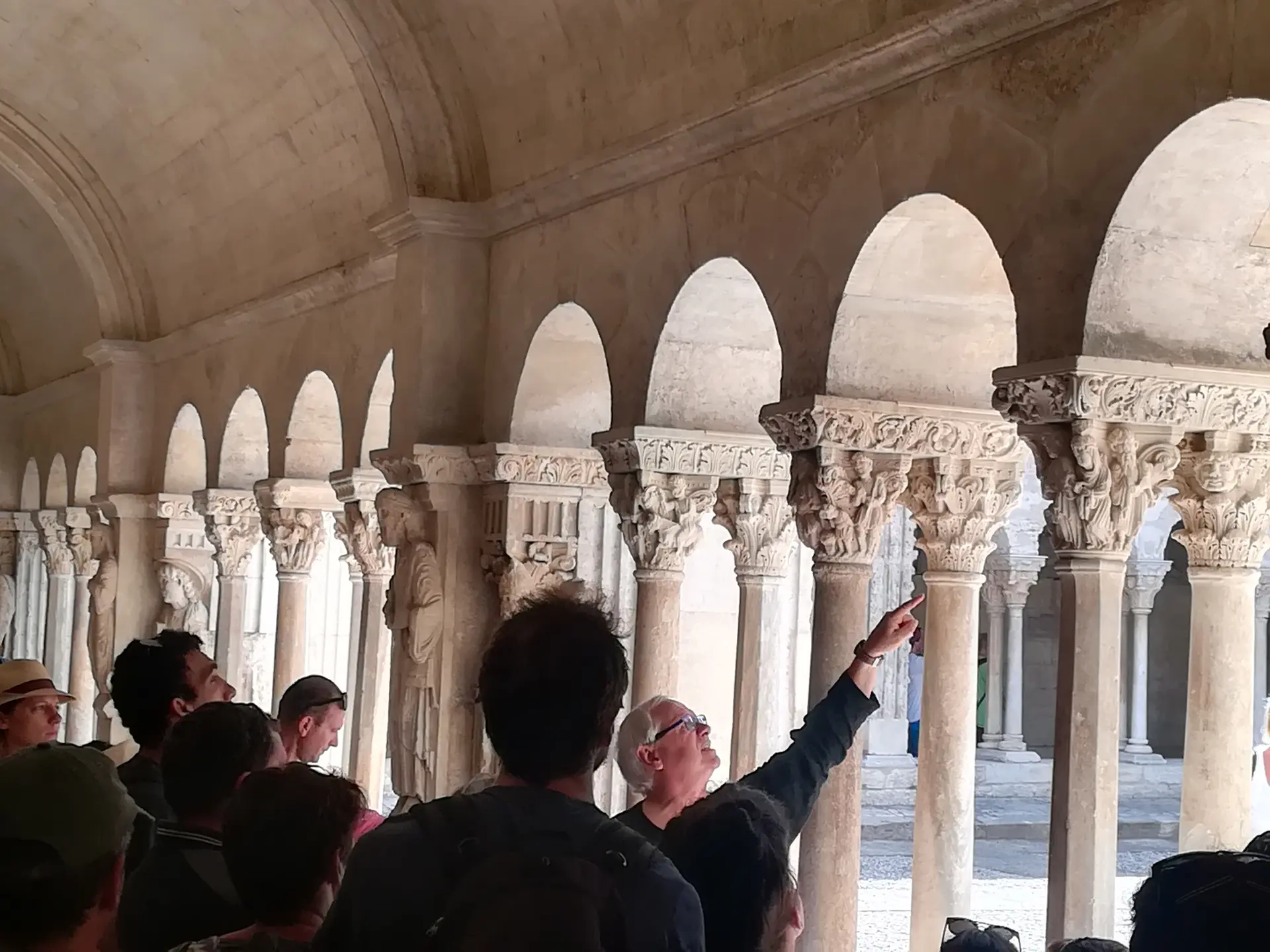 Visite flash du Cloître Saint-Trophime