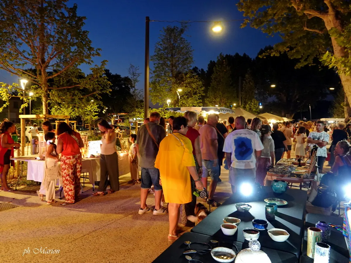 Les marchés nocturnes de Vinon sur Verdon