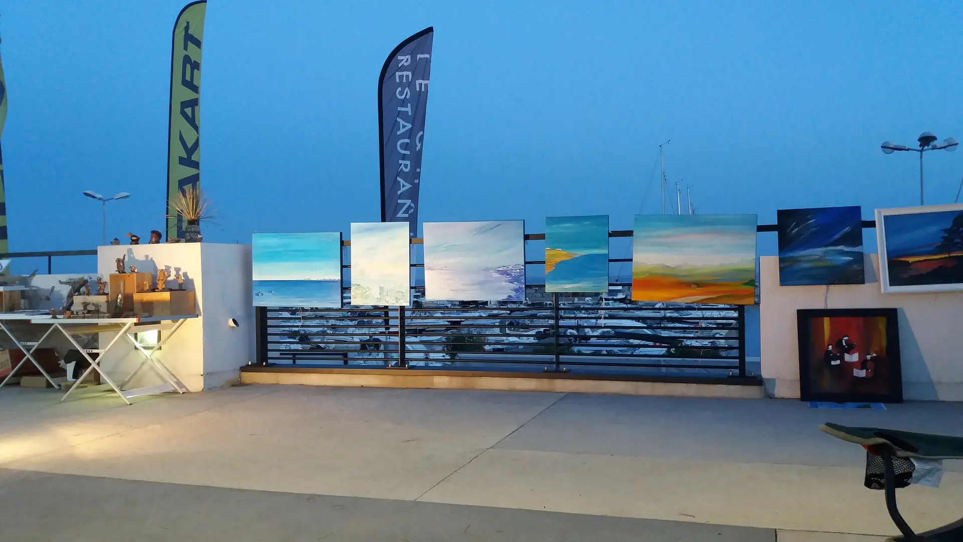 Exposition nocturne par les Artistes du Rocher