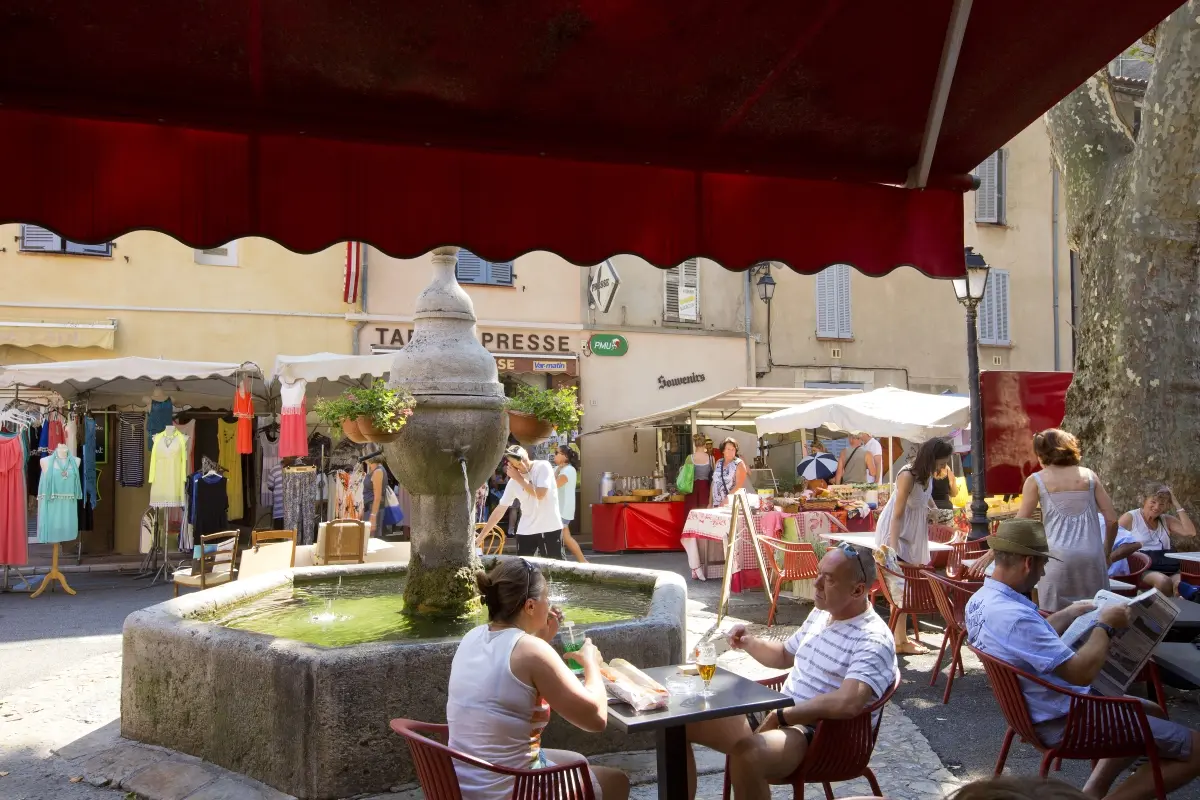 Marché Provençal du mardi matin
