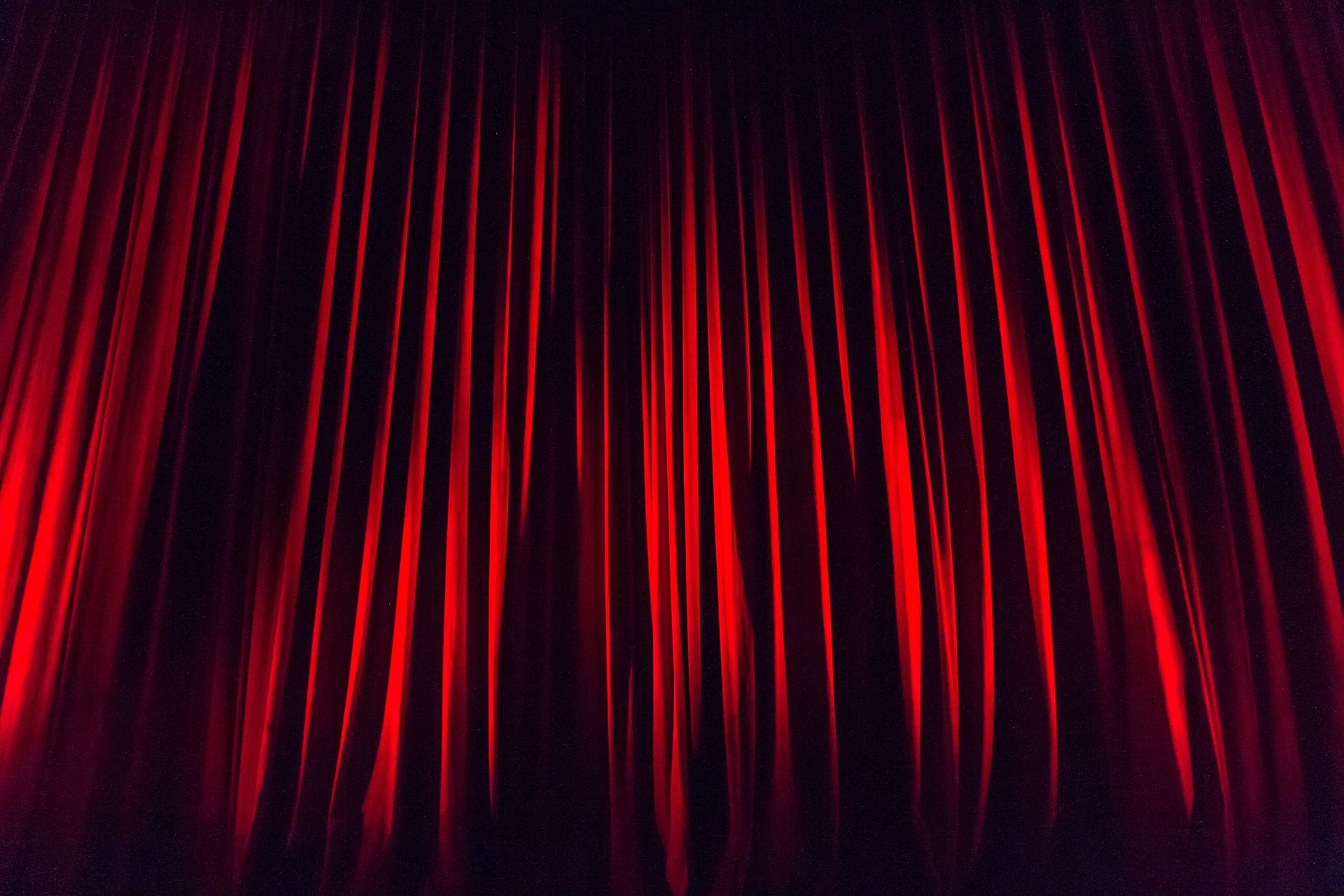 Théâtre "Ferme sous "hôtes" tension"