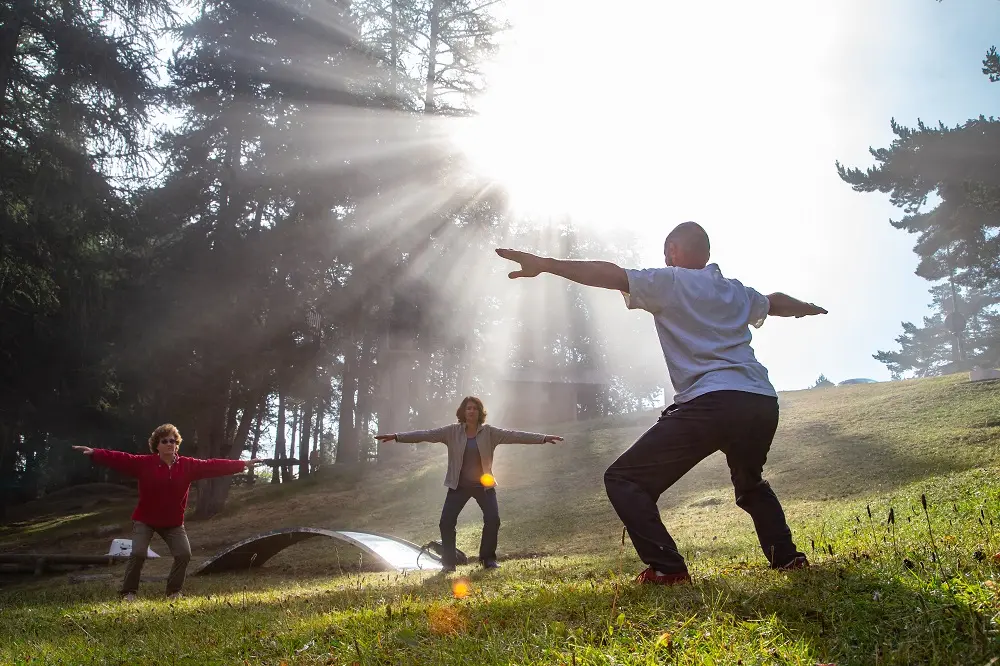 Zen Agritude : Eveil matinal par le Do in et l'Aikishintaiso