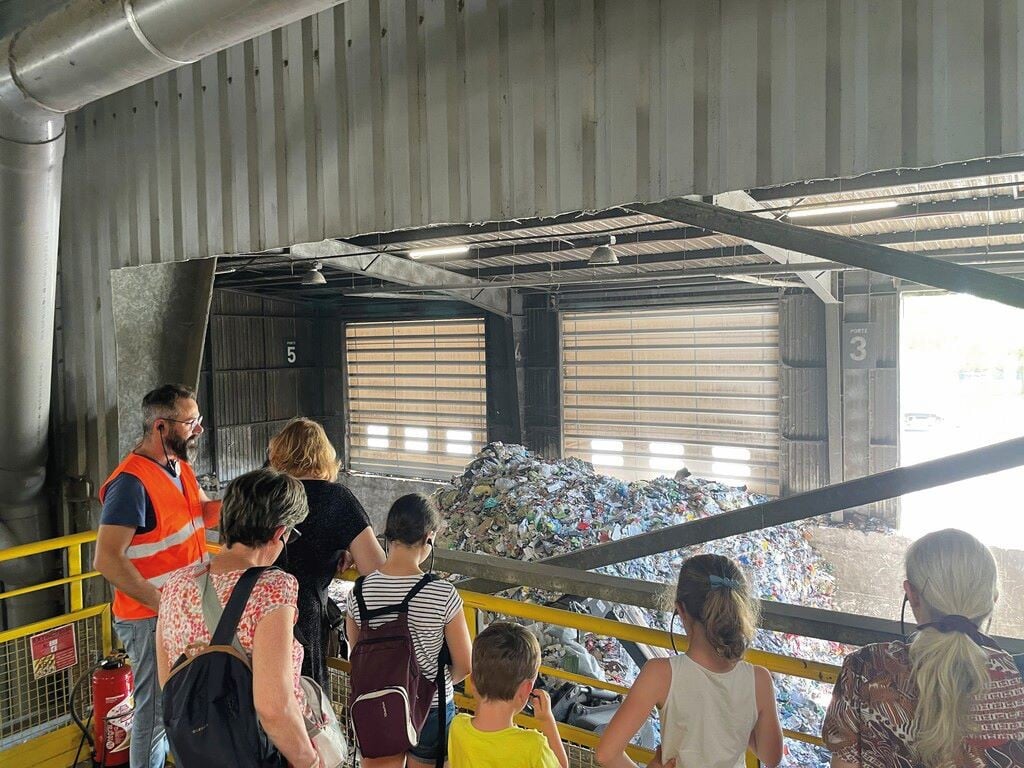 Visite du centre de tri Généris