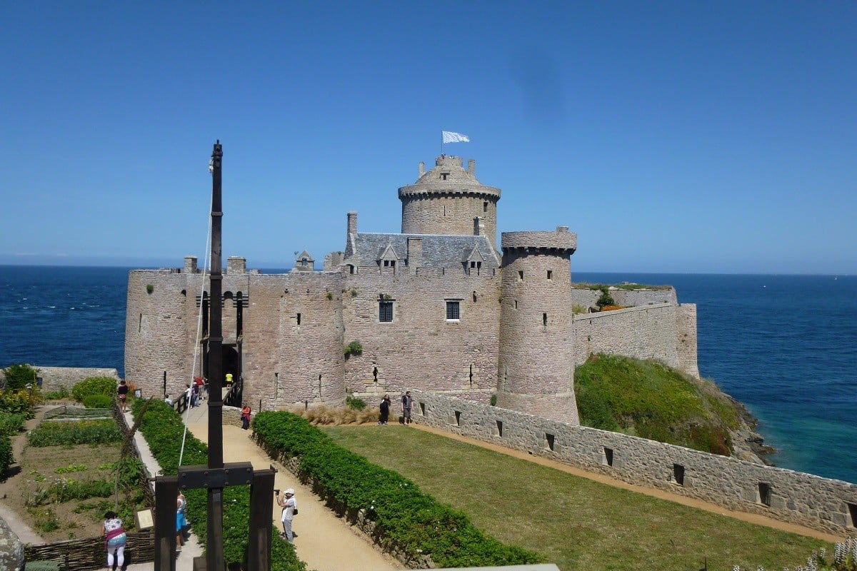 JEP – Château de La Roche Goyon – Fort La Latte