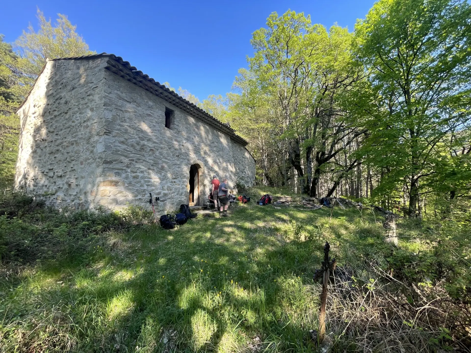 Soirée-bivouac dans le Massif des Monges