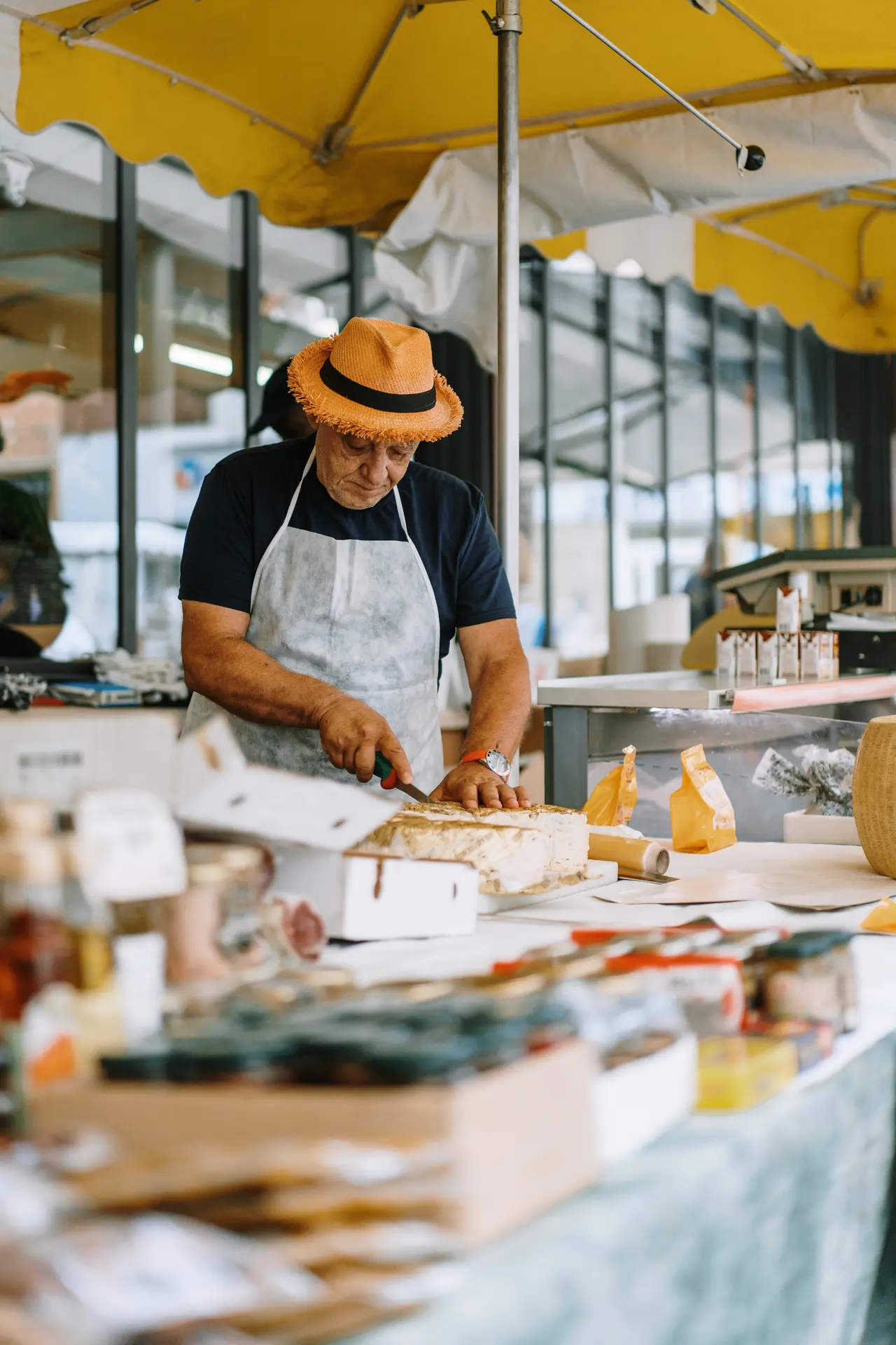 Grand marché du dimanche de Beausoleil