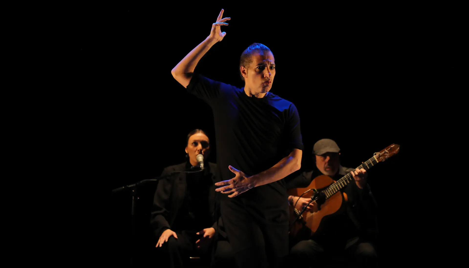 La Edad De Oro - ISRAEL GALVÁN