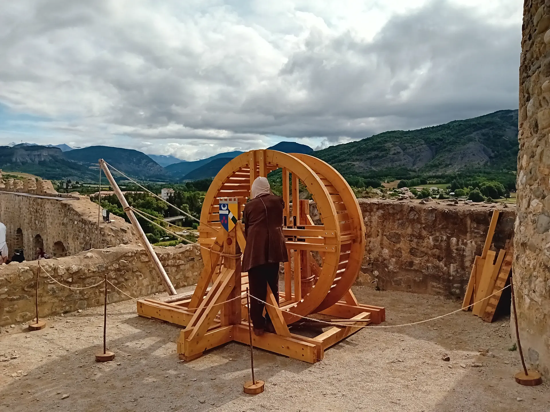Fête médiévale l'Ost de Roy en partenariat avec la Mairie de Tallard