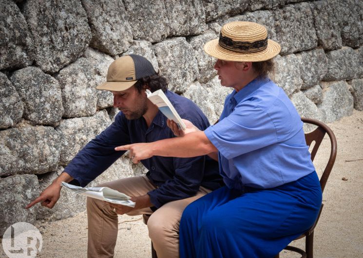 FESTIVAL DE LECTURE VIALAS À LA PAGE