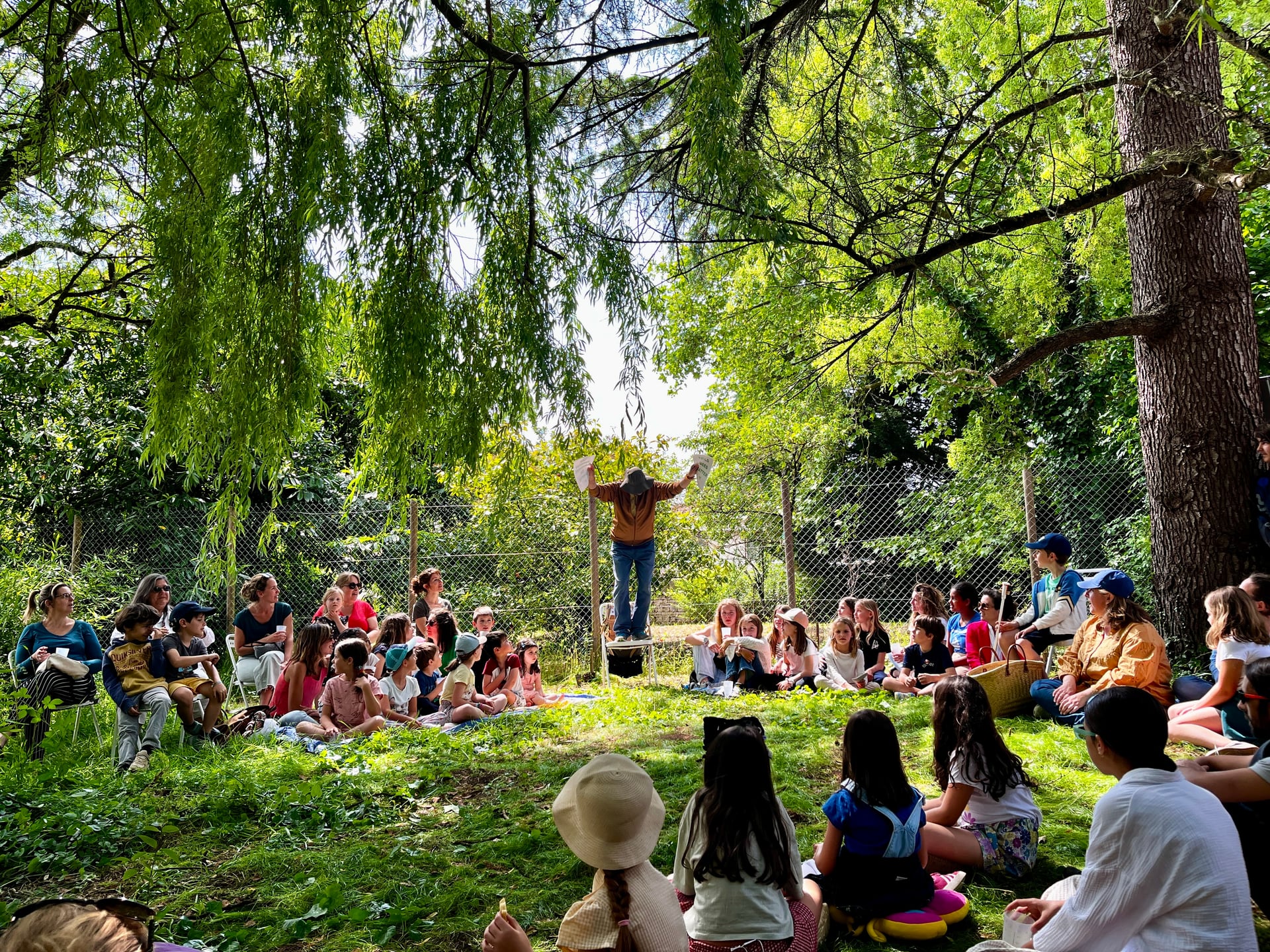 Api après-midi, spectacle «Pour une poignée de pollen»