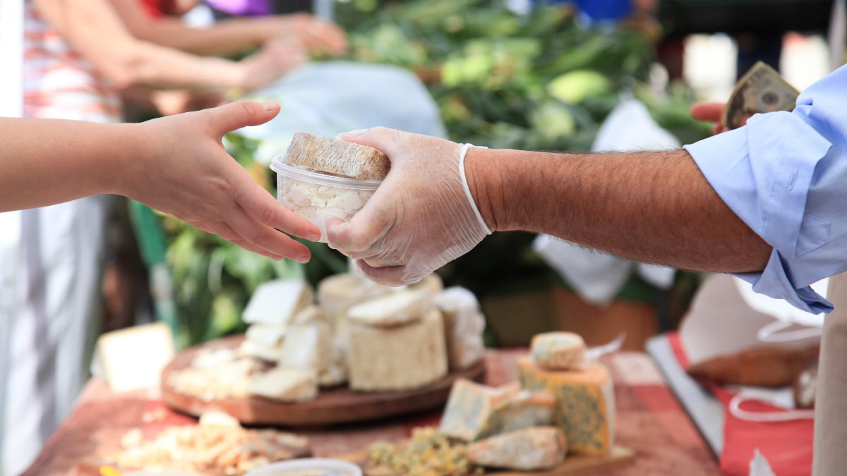 Marché Gourmand avec animation Musicale