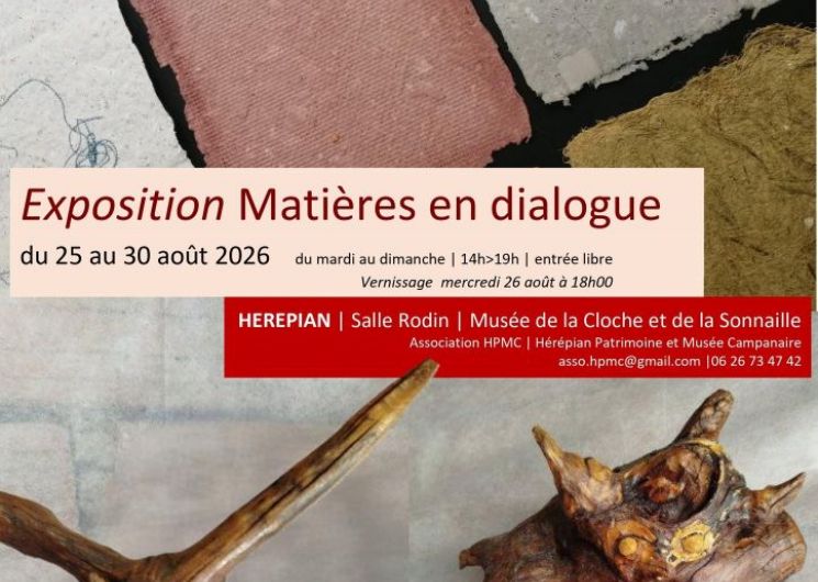 JULILA CHRISTMANN – MATIÈRES EN DIALOGUE