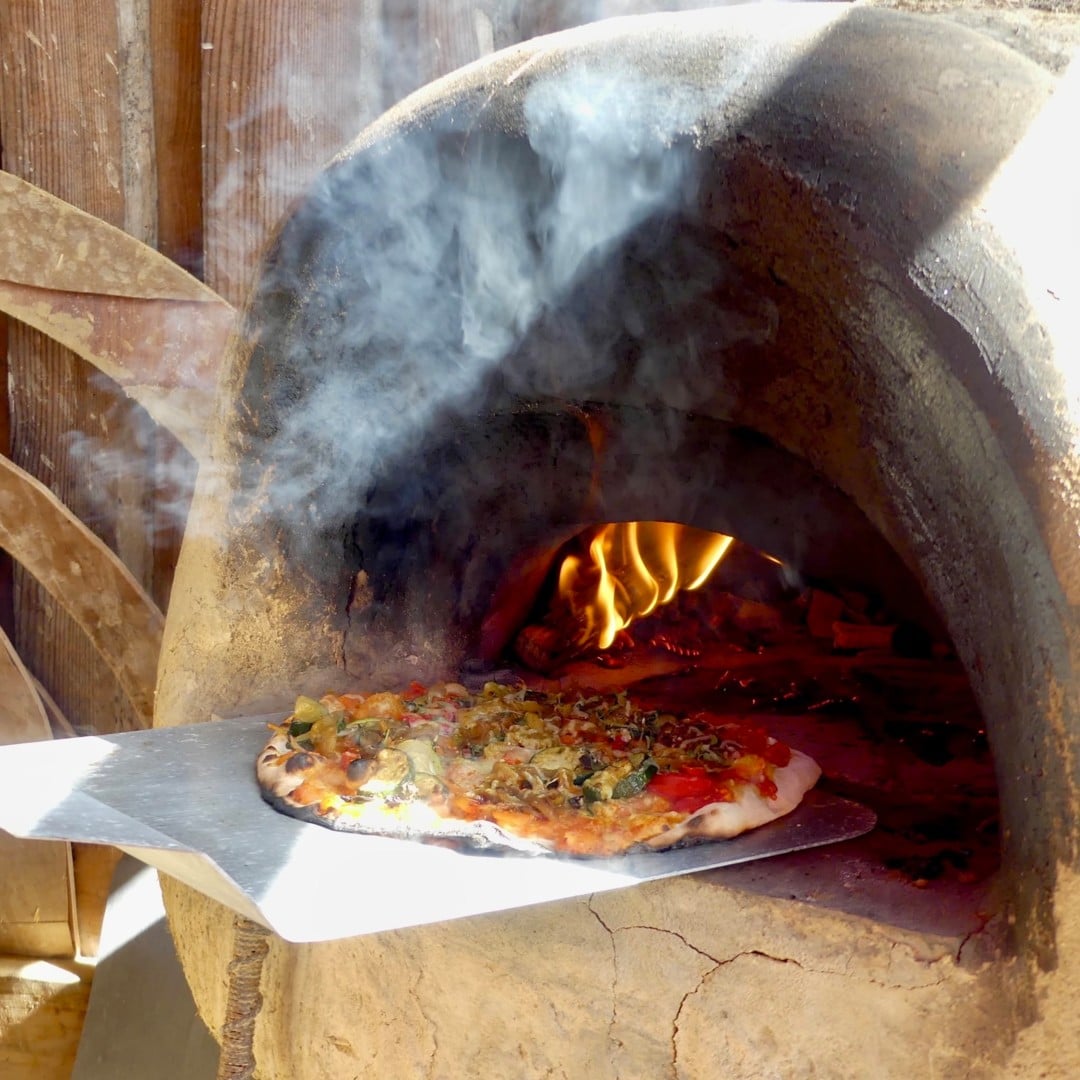 Compose ta pizza au feu de bois