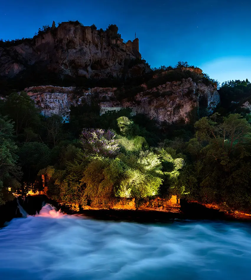Nuits magiques - Fontaine-de-Vaucluse, source de légendes