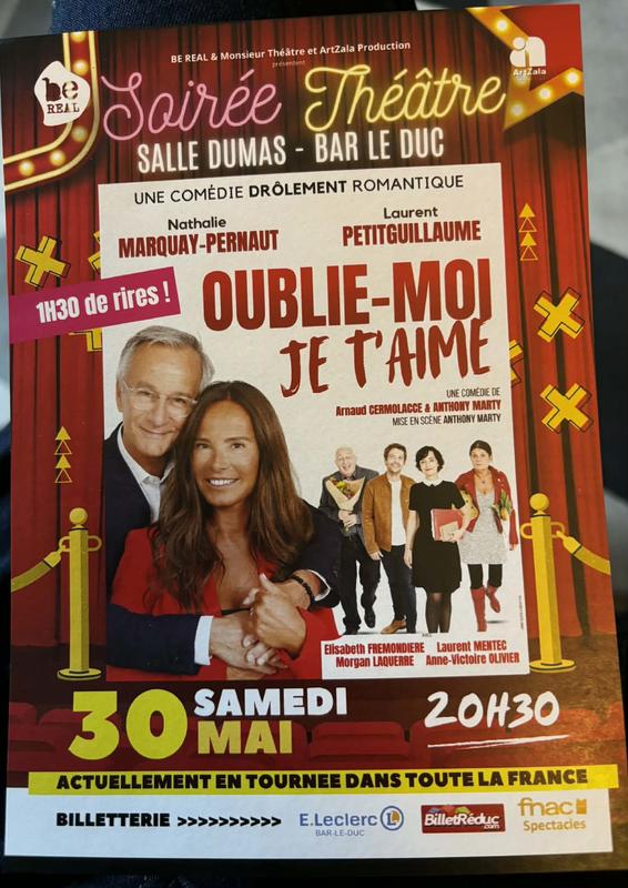 Théâtre - Oublie-moi je t'aime