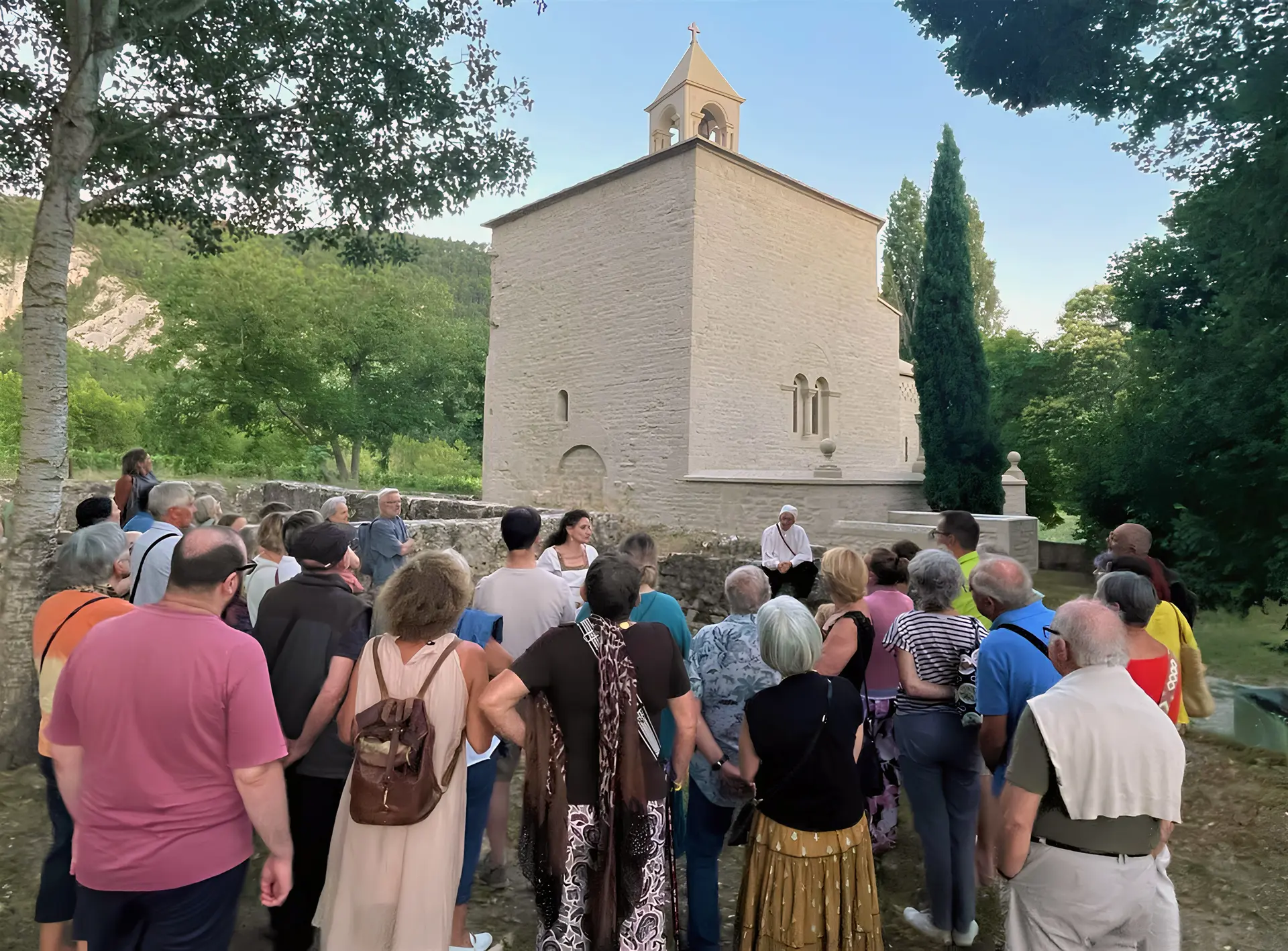 Visite en scène  : Lumière sur la Chapelle du Grozeau