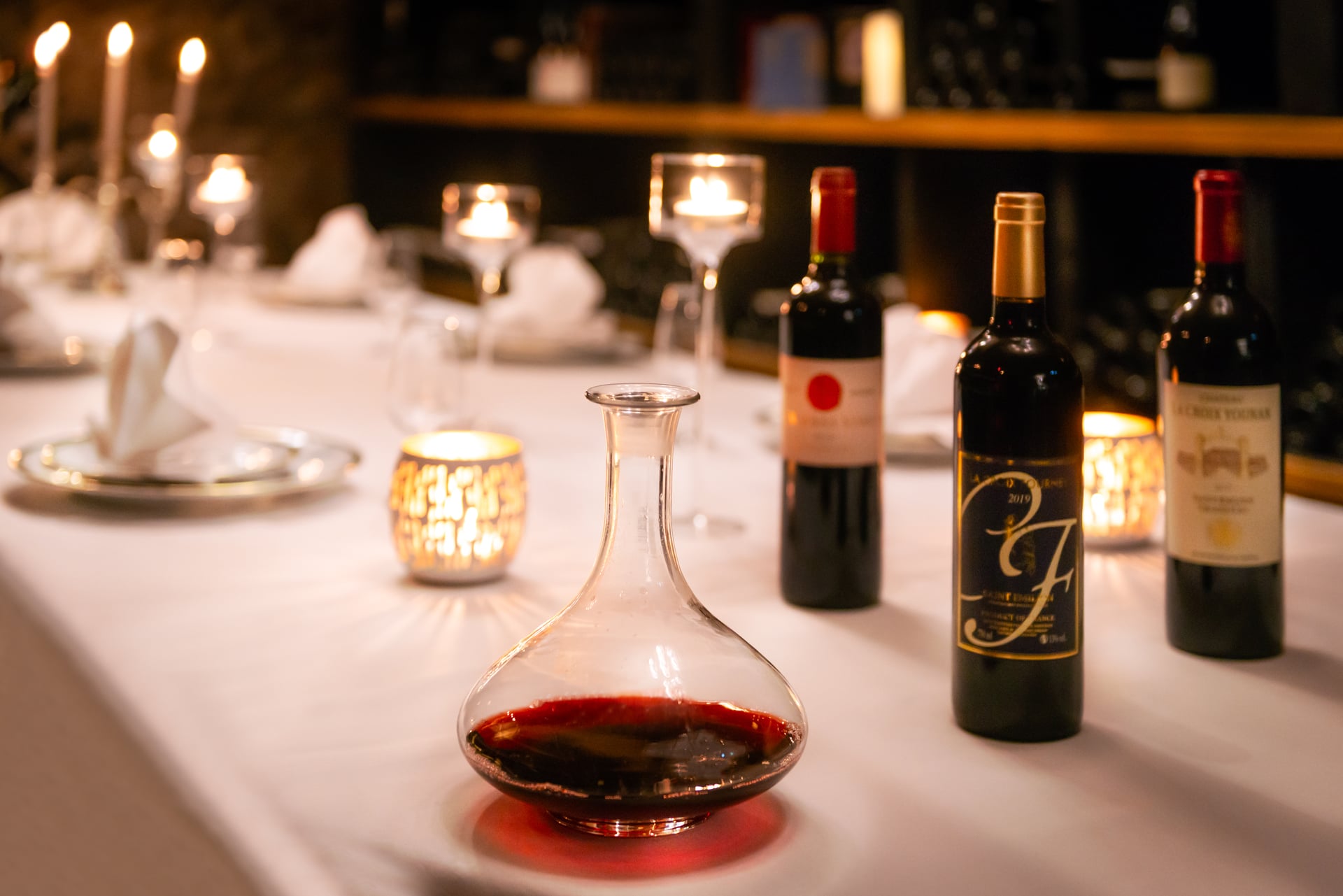 Initiation oenologique dans notre cave troglodytique