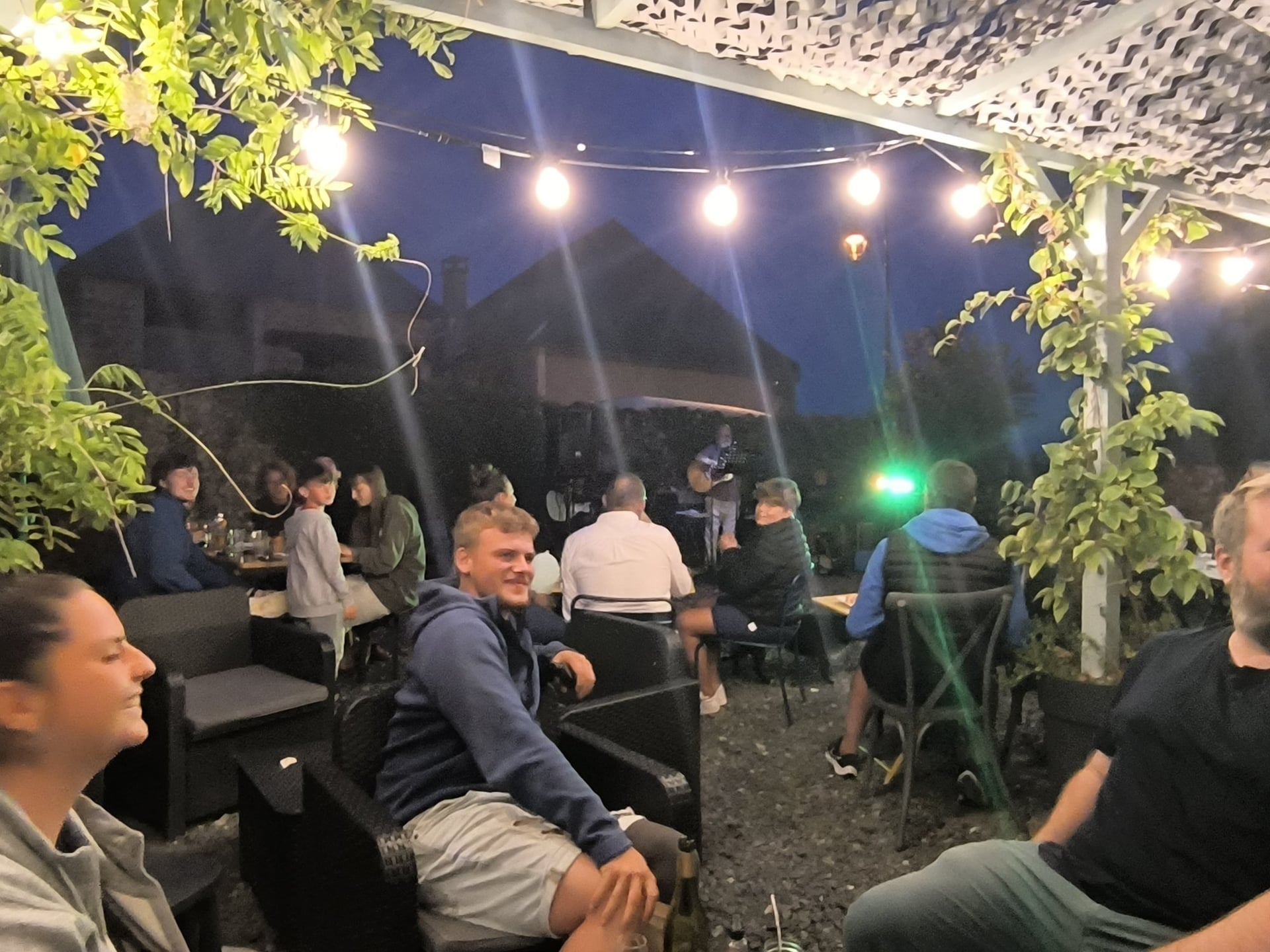 Apéro concert avec Ucef Dajoe