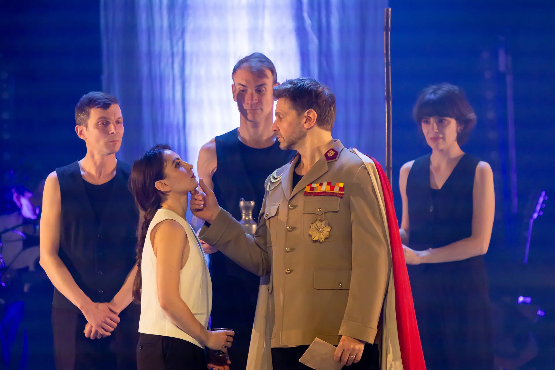 Cléopâtre, La reine louve