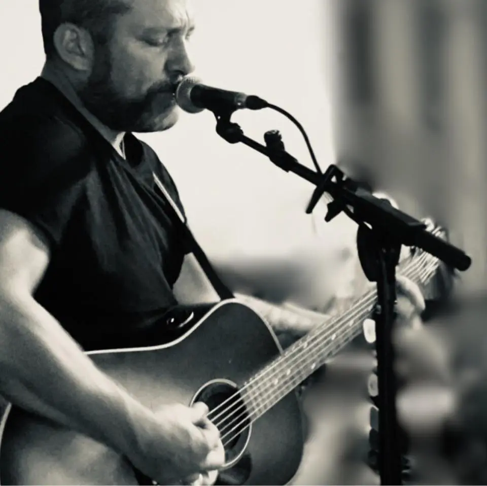 Dîner concert au Chat Blanc - Manu Acoustic Duo (Pop/rock) - Foodtruck Les Fines Herbes