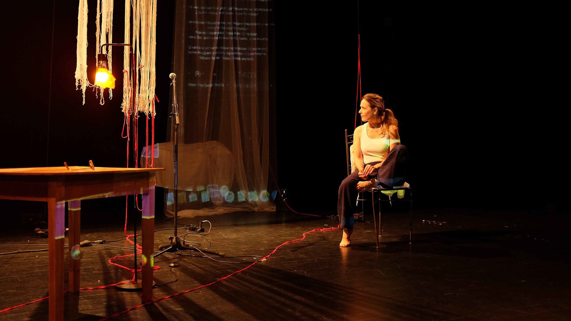 "Femme Hérisson" Mariya Aneva - Le Petit Théâtre de Pain