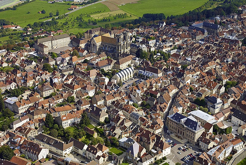 Visite thématique à Langres : Le quartier canonial, une ville dans la ville