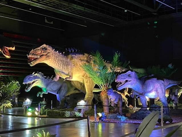 Le monde des dinosaures