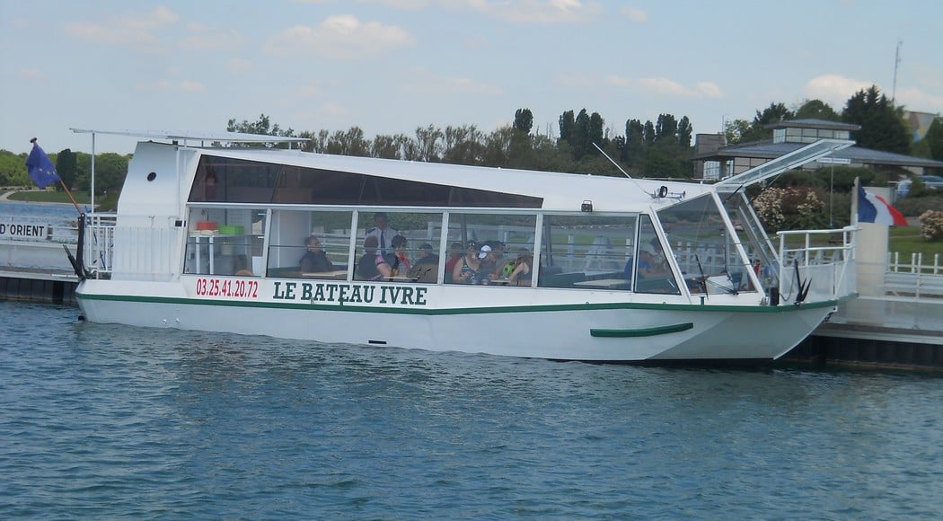 Le Bateau Ivre - Déjeuner croisière & Promenade commentée