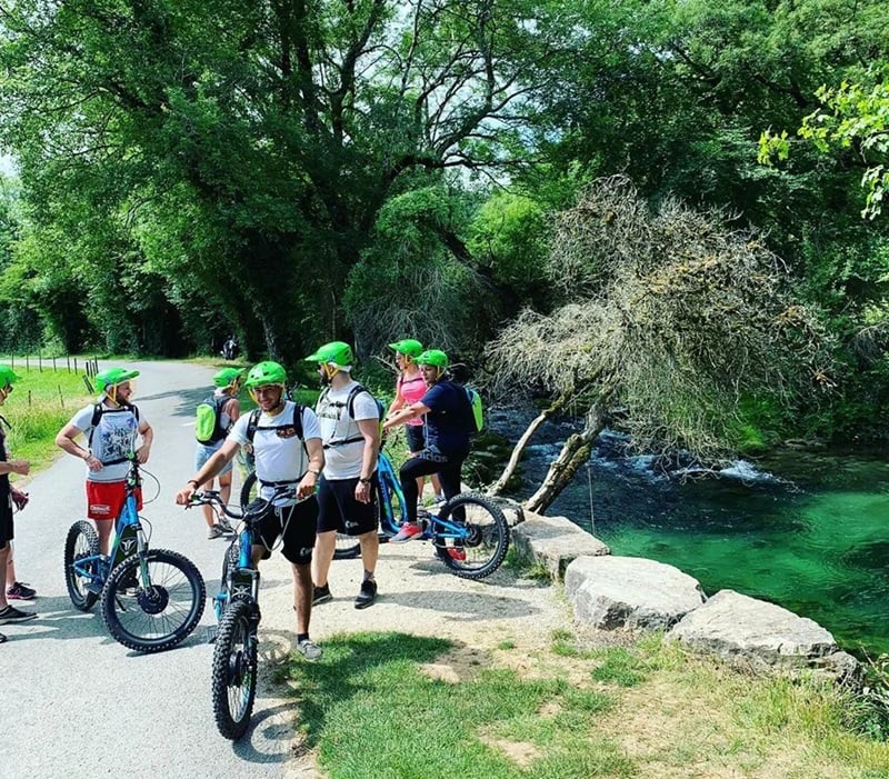 Été actif : Trottinette électrique tout terrain