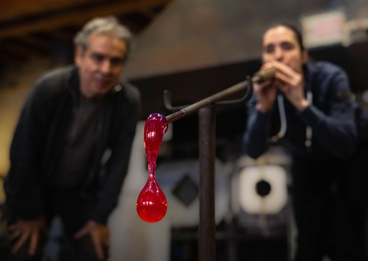 DECOUVERTE ET INITIATION AU METIER DE SOUFFLEUR DE VERRE