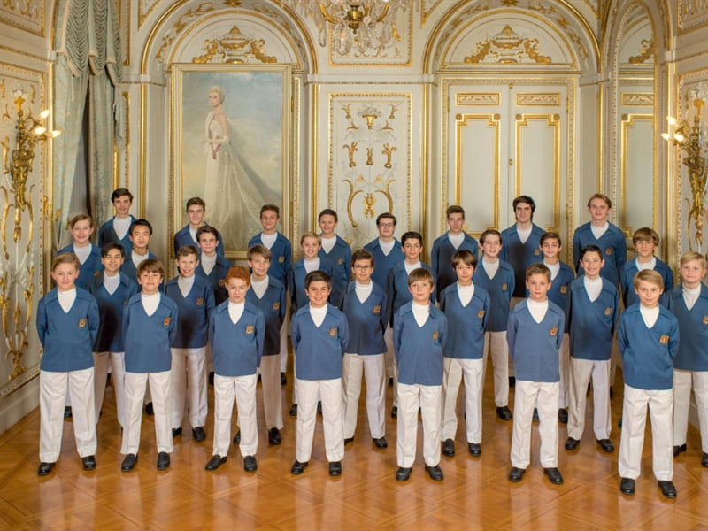 Messe solennelle, par les "Petits chanteurs de Monaco"