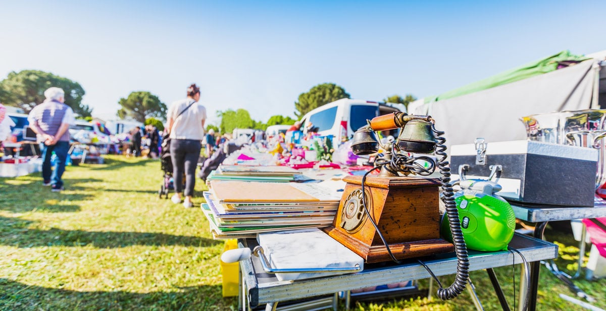 VIDE GRENIER FOOTBALL CLUB DE ROQUES FAR