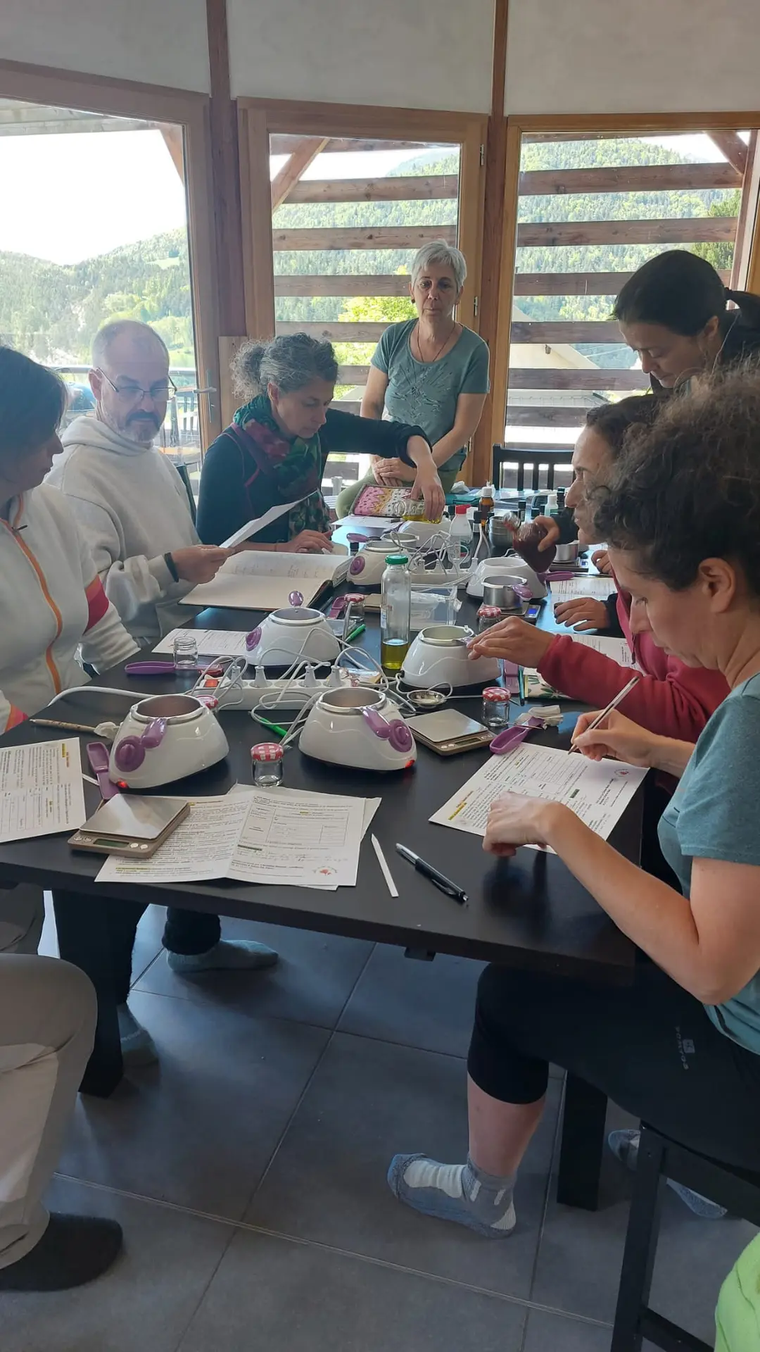 Atelier confection d'un baume souplesse articulaire