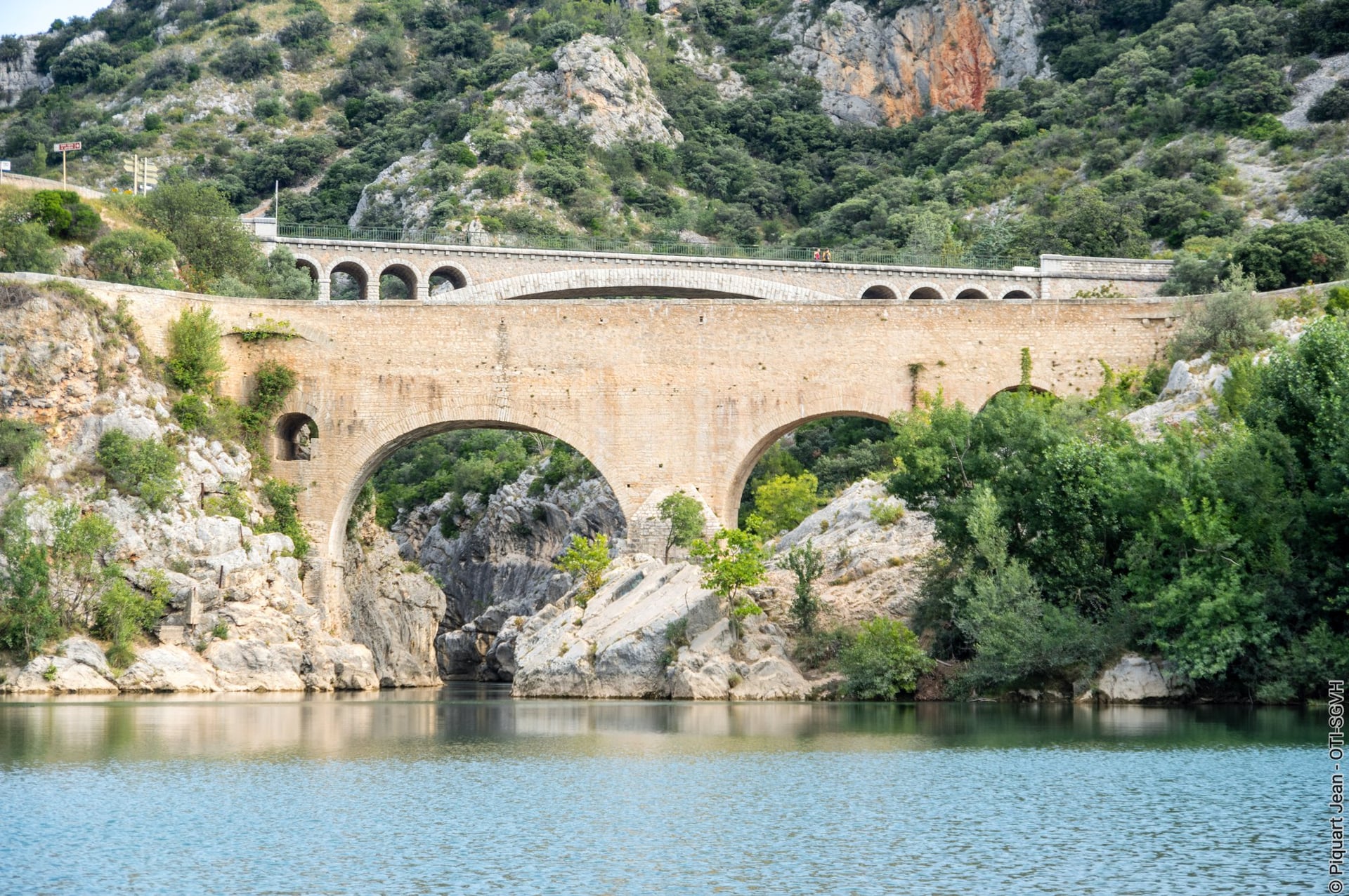 HISTOIRE, LÉGENDES ET SAVEURS AU PONT DU DIABLE