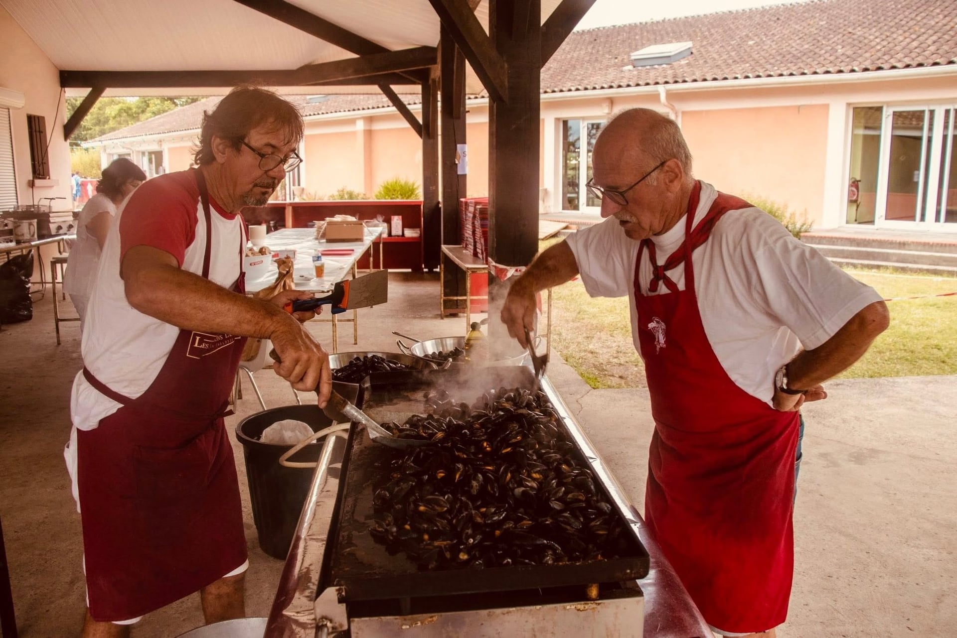 Dans le cadre des fêtes locales : soirée "Les moules de Robert"