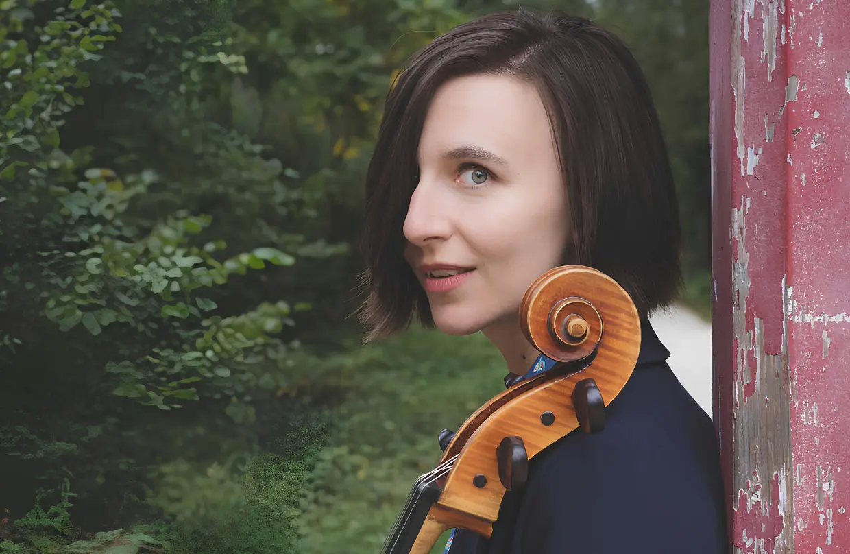 Concert AM, une voix et un violoncelle