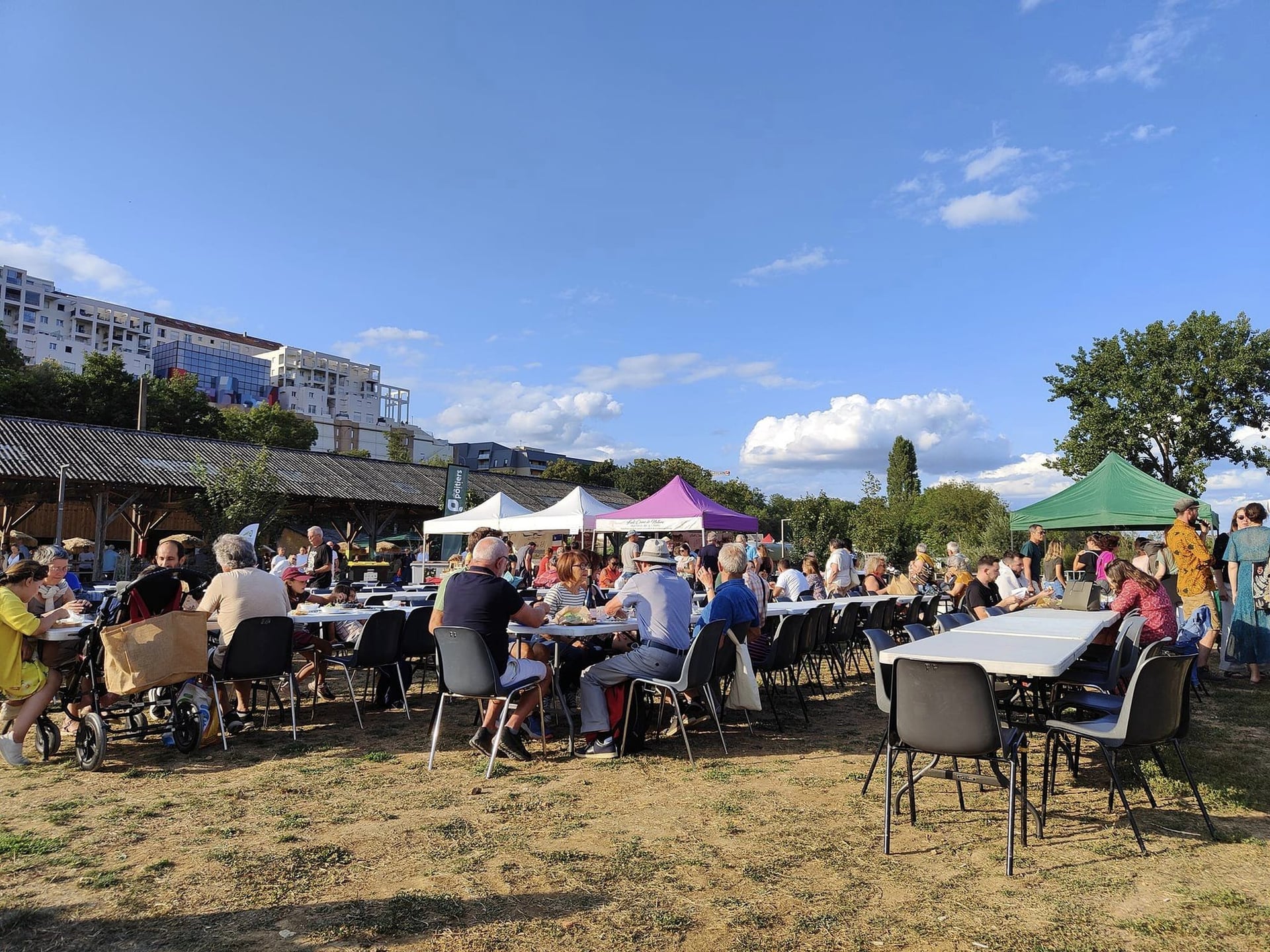 Marché de Producteurs - Îlot Tison Poitiers