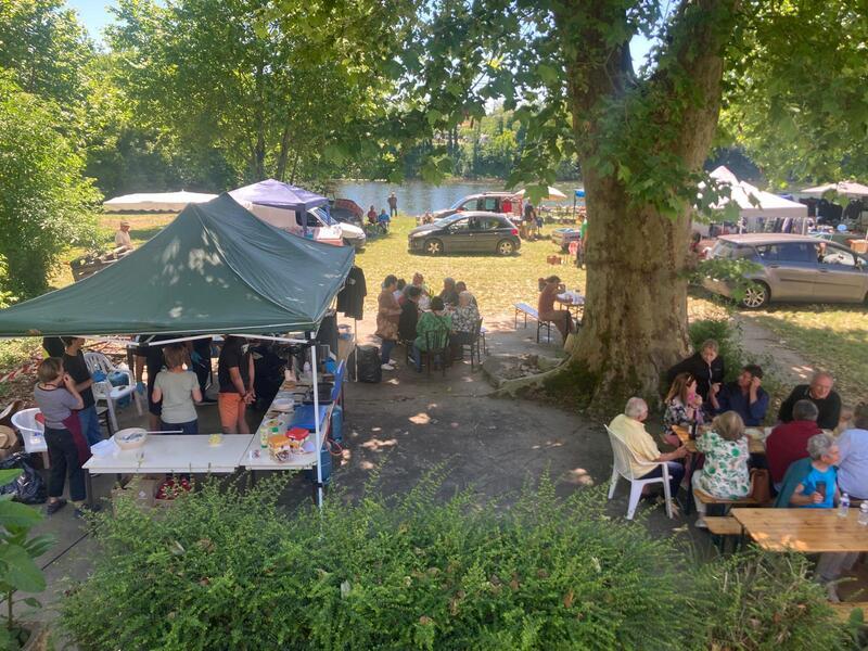 Brocante - vide-grenier