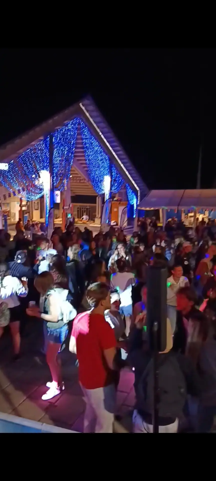 Soirée DJ "Beach Party"