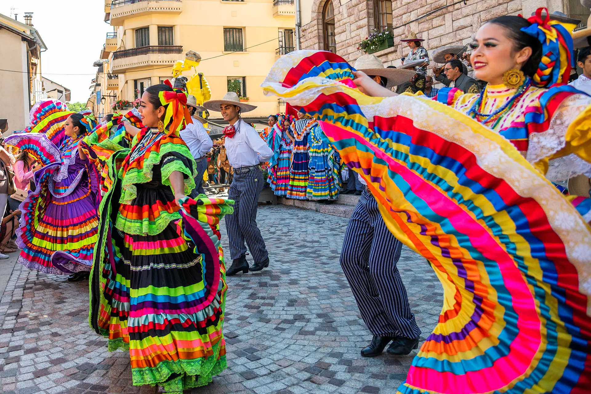 Ballet Guadalupe Omexochiti - Fêtes Latino-Mexicaines