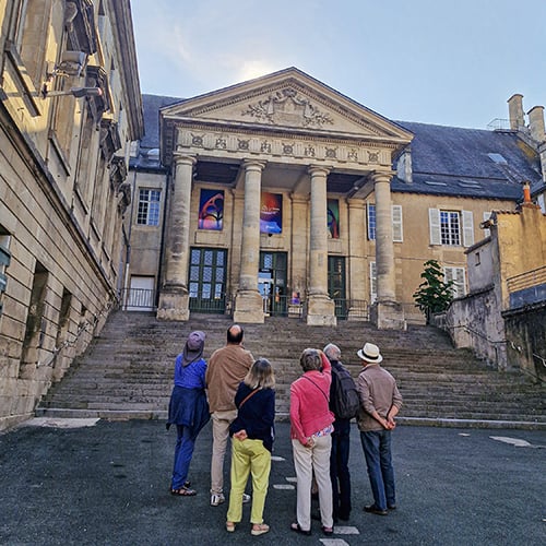 Visite sandwich : L’entrée du Palais du 19e siècle