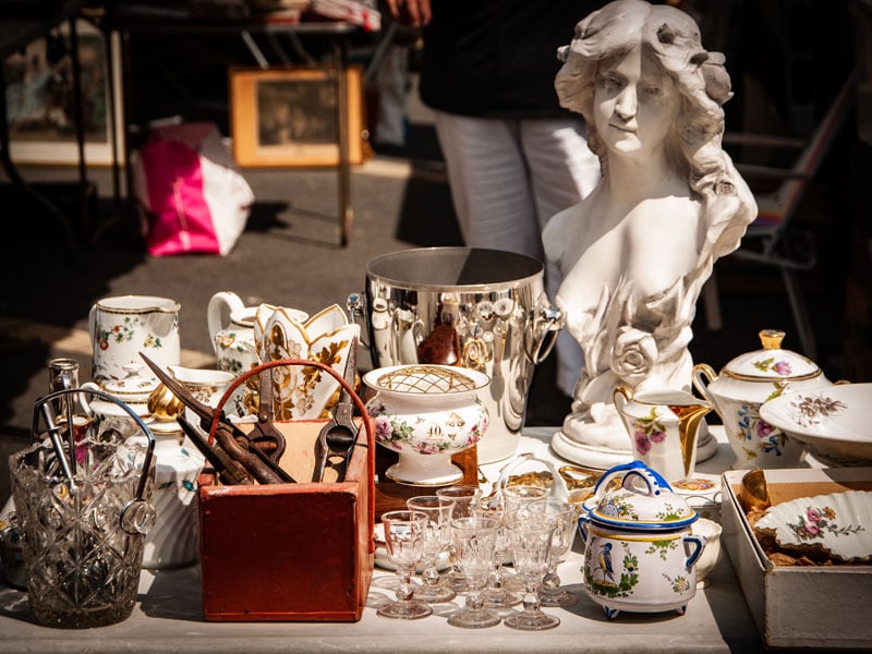 Brocante -vide genier