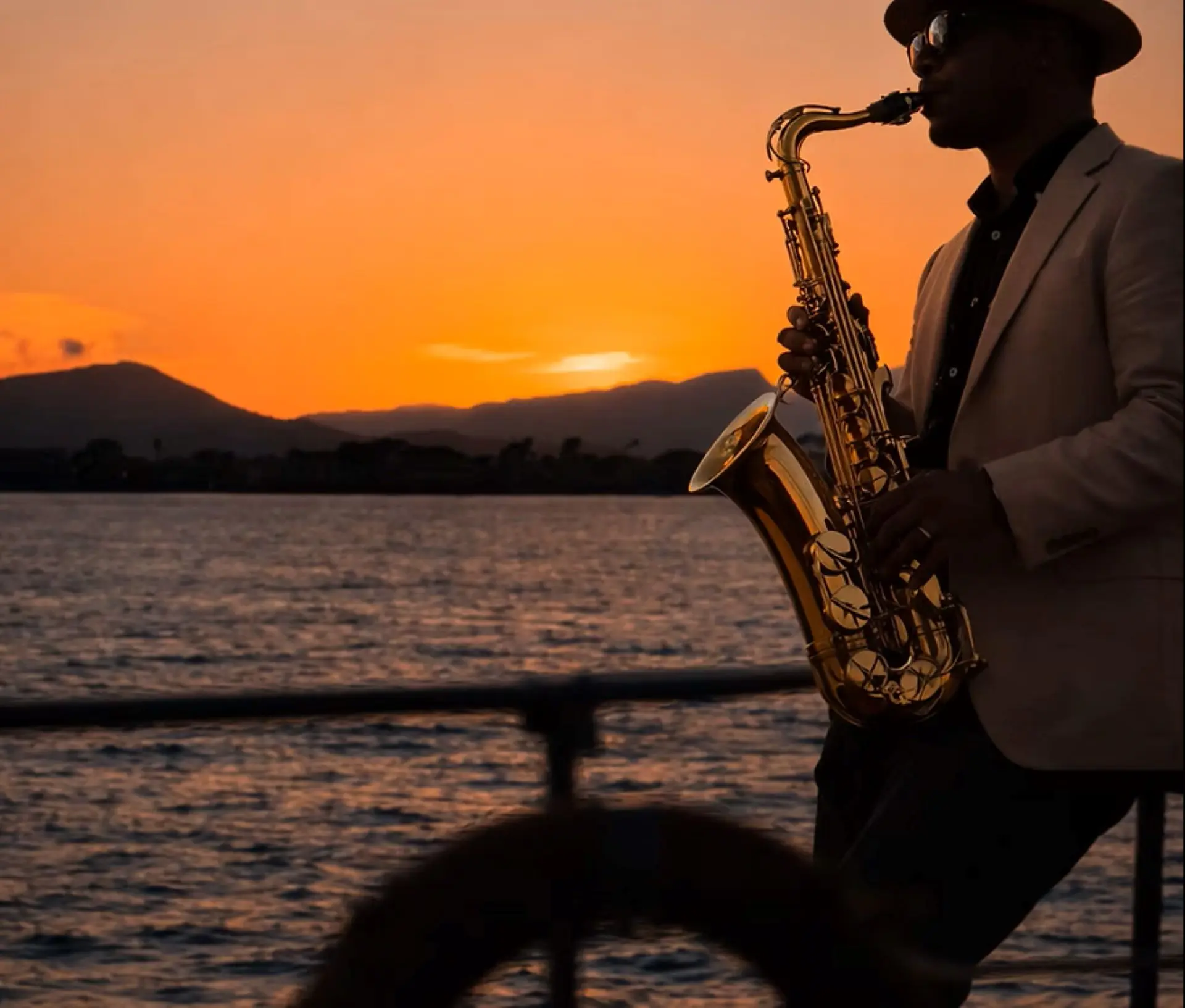 La soirée Cocktail & Jazz : votre samedi soir en mer, dans une ambiance jazzy !