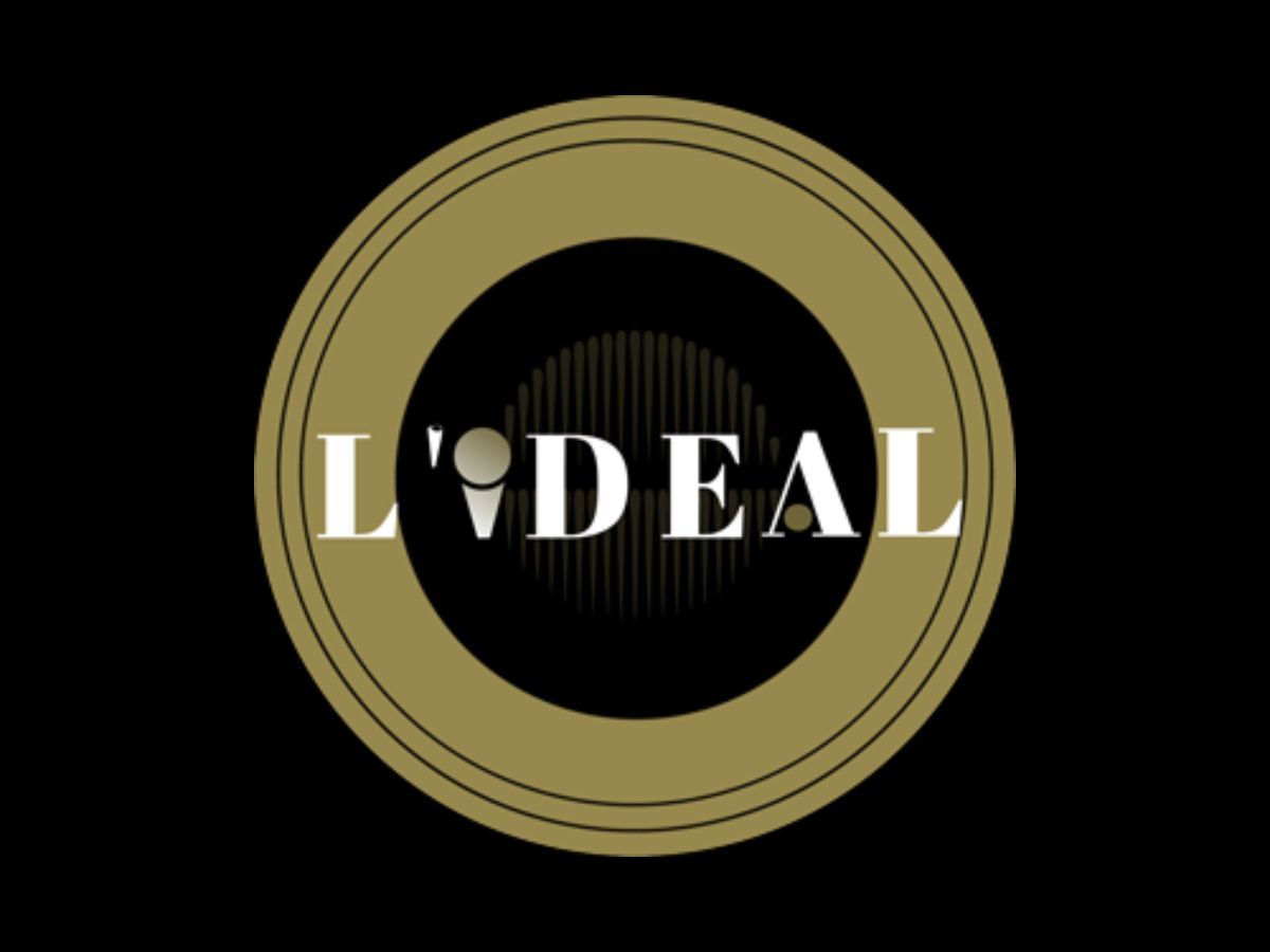 DOC LOU AND THE ROOSTERS EN CONCERT