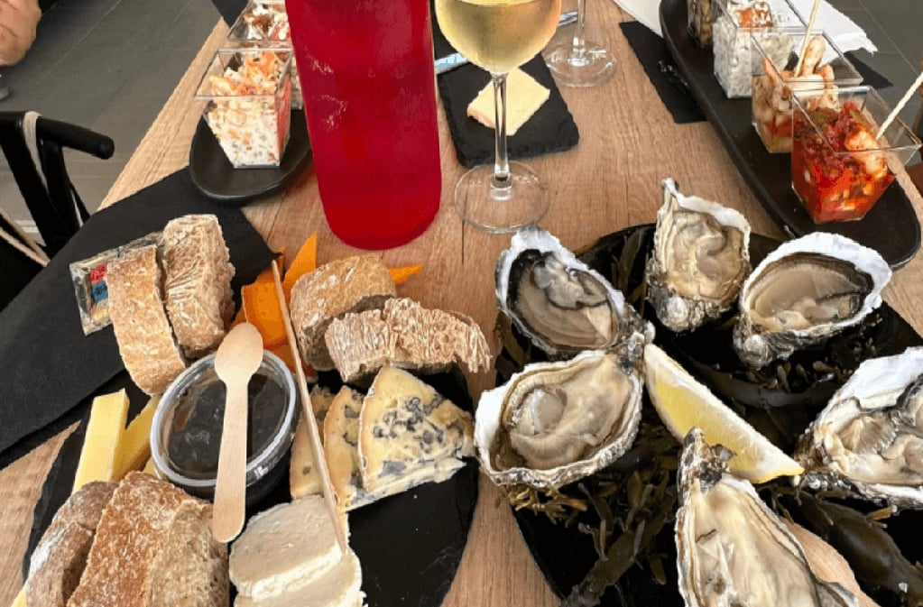 Brunch à la Halle et Marché artisanal