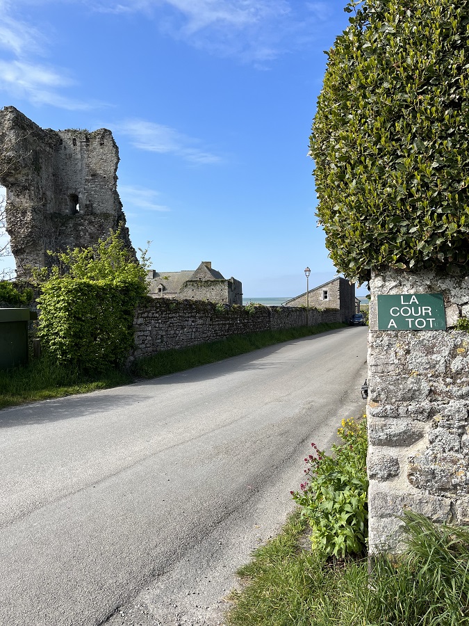 Regnéville ouvre ses jardins aux artistes
