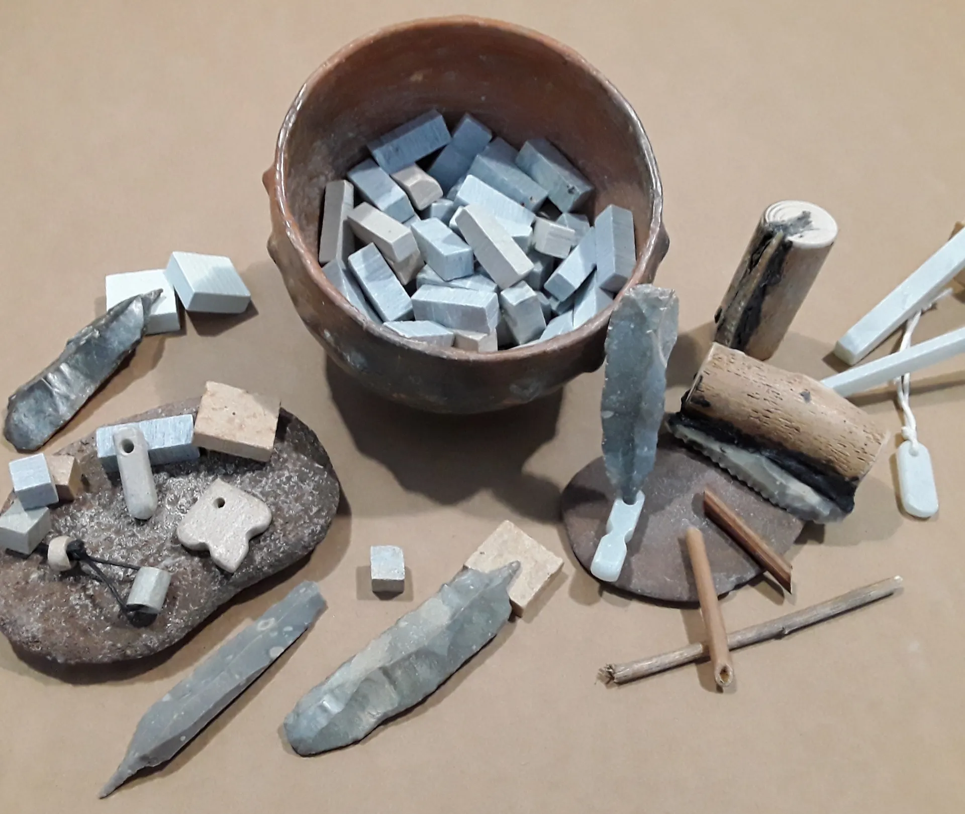 Visite/atelier pour tous : « Perles préhistoriques »